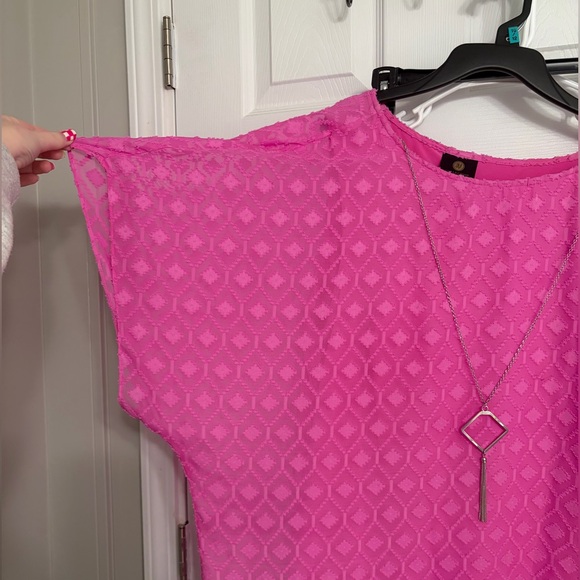 JM Collection Fuchsia Diamond Pattern Blouse - Picture 6 of 8